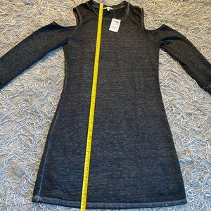 Cold Shoulder Long Top / Dress